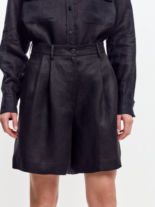 Льняные шорты