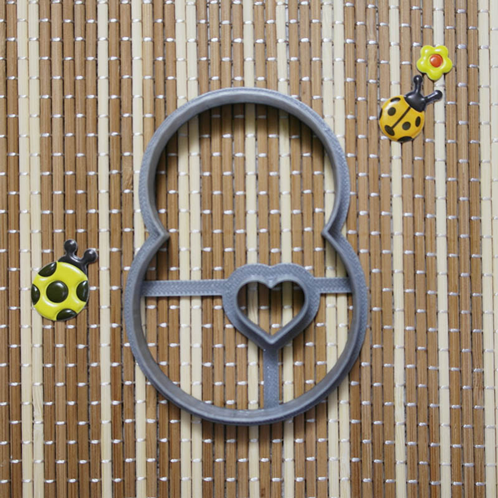 Вырубка "Цифра 8" №5 (8 см)