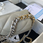 Chanel 19 26 cm