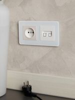 BRITE Рамка 2-местная РУ-2-2-Бр стекло белый RE IEK