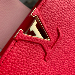 Louis Vuitton Capucines MM