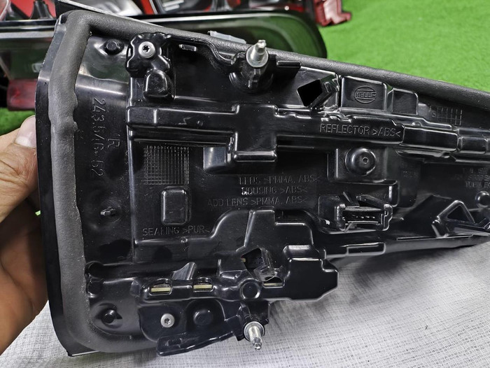 Фонарь правый внутренний BMW X3 G01 (2021-н.в.)