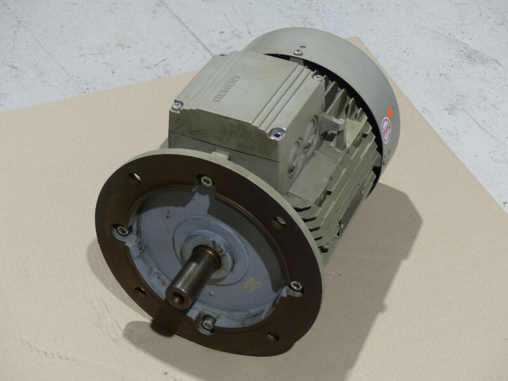 SIEMENS 1LA7113-2AA11