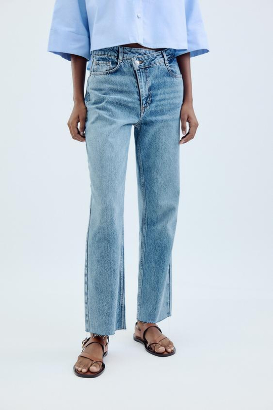 ZARA ДЖИНСЫ Z1975 STRAIGHT С ВЫСОКОЙ ПОСАДКОЙ И КОСОЙ ЗАСТЕЖКОЙ, ВЫЦВЕТШИЙ СИНИЙ