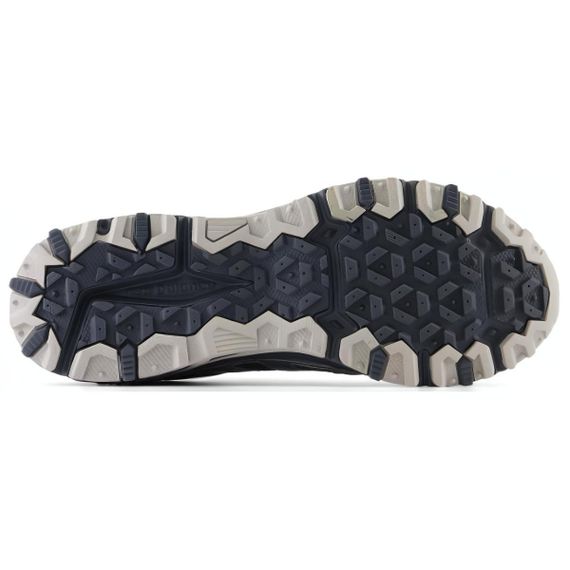 New Balance Comfort Versatile 'Black Silver'