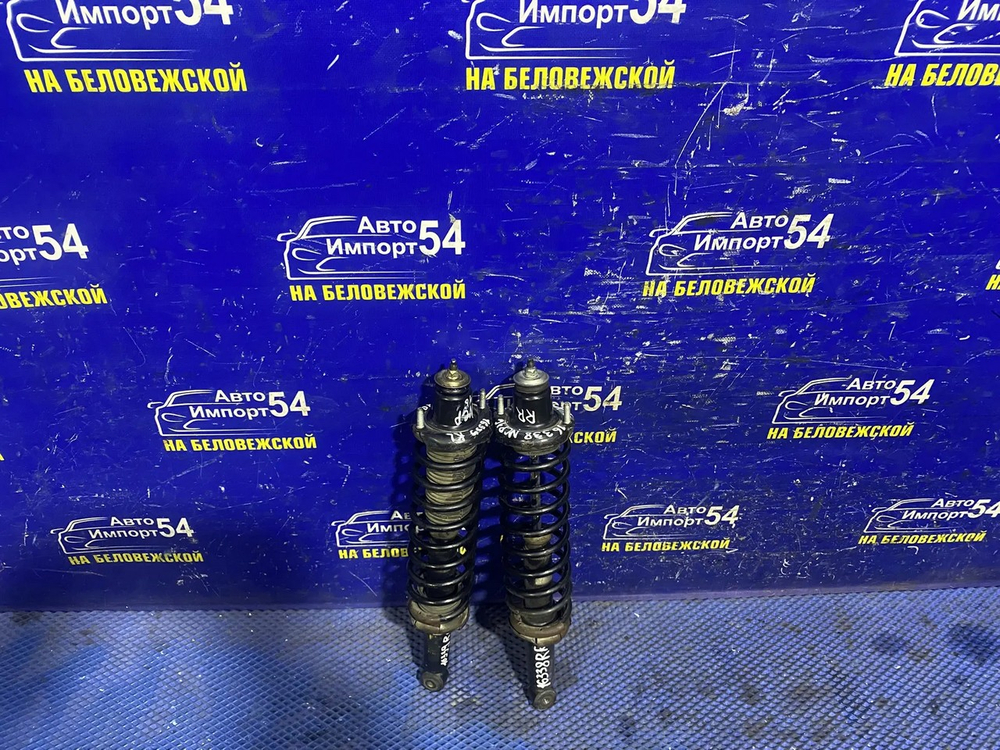 Стойка задняя левая TOYOTA PLATZ 1999-2005