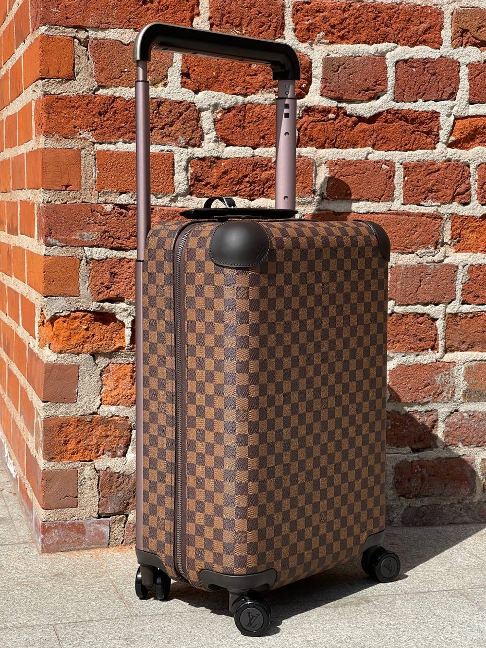 Чемодан Louis Vuitton