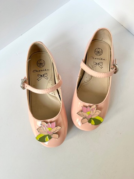 Новые туфли эконика, 27