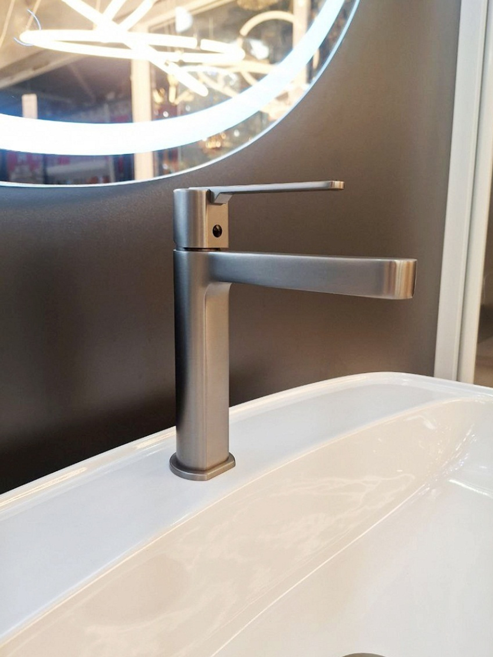 Смеситель для раковины AltroBagno Unione 0137 GM