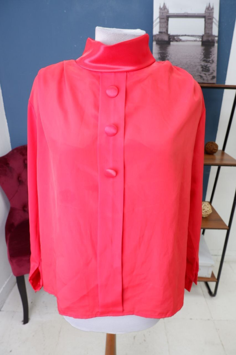 Блузка яркая 48 размер