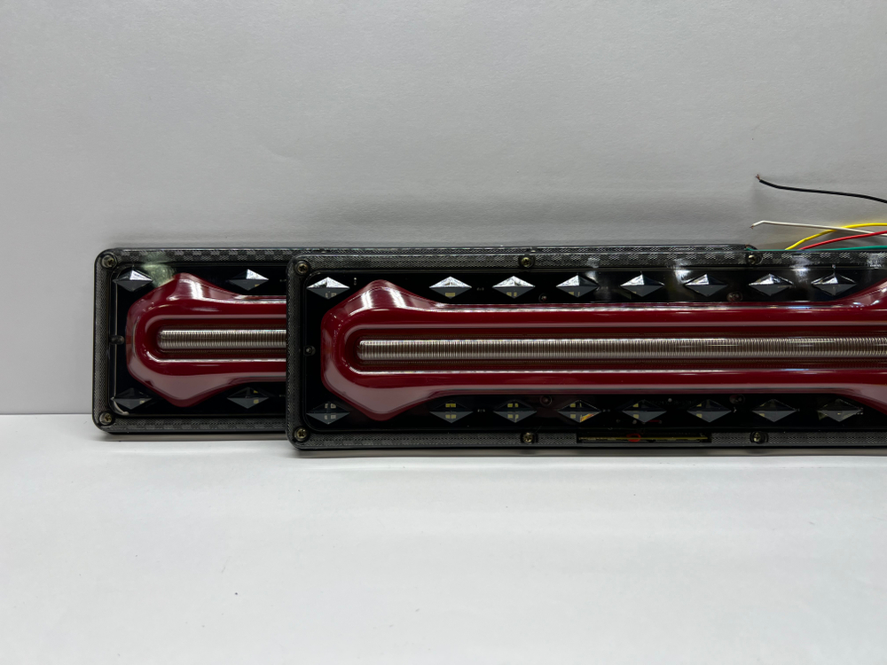 M3-24V / Задние фонари на грузовик, прицеп, ГАЗель, ГАЗ, МАЗ, автобус, 12-24В, длина 46 см, М3 - TG (2 шт. / комплект)