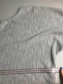 Джемпер свободного кроя, визуально на 50/52 размер