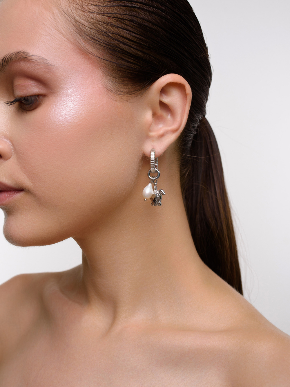 Серьги "Pearl Sink Turtle" Silver