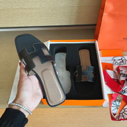 Hermes Oran Sandal