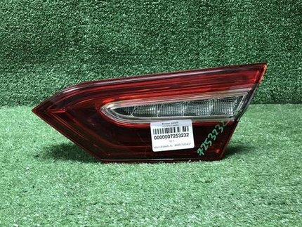 Фонарь правый внутр. Toyota Camry 8 XV70 17-нв LED