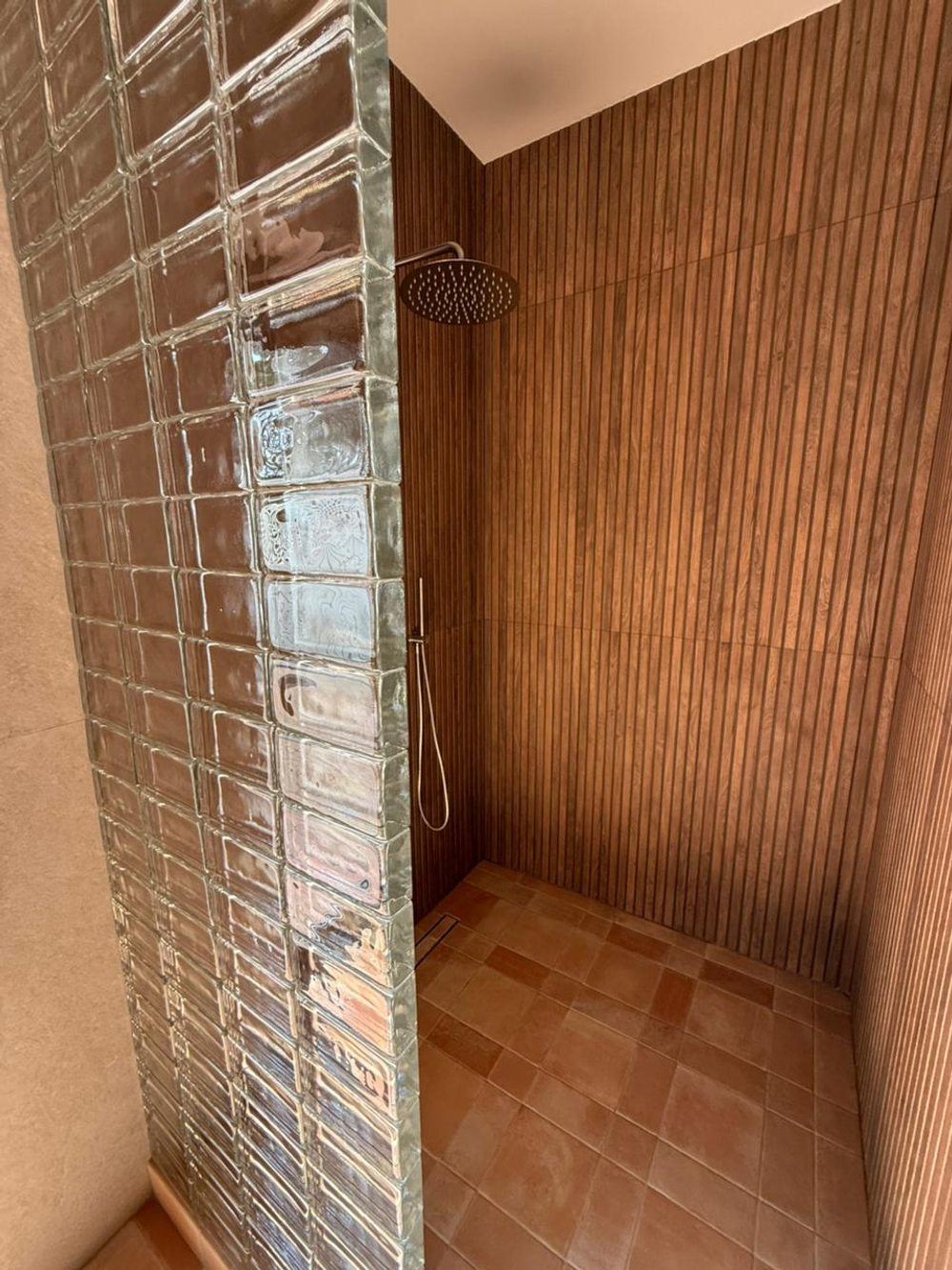 Стеклянный кирпич Clear 20x10x5 см
