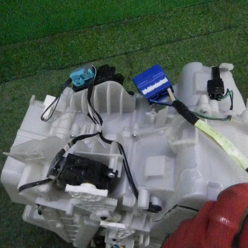 Корпус отопителя Toyota Land Cruiser 200 (2015-2021)
