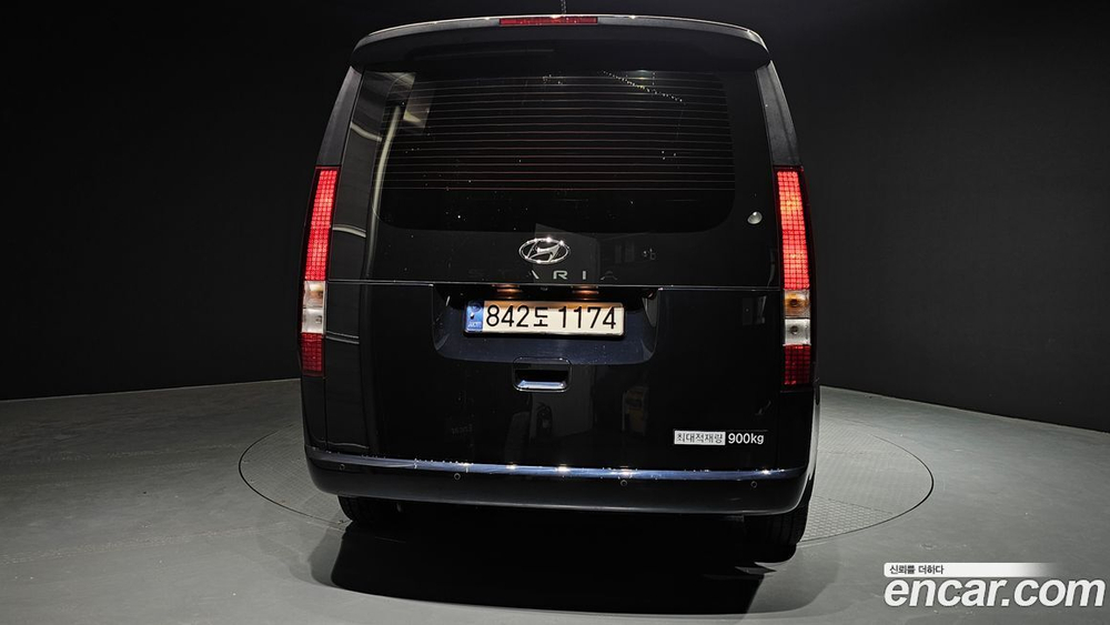 Hyundai Staria Cargo 3-х местный (01.2023)