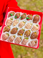 Клубника в шоколаде «Новогодний», 16-25 ягод