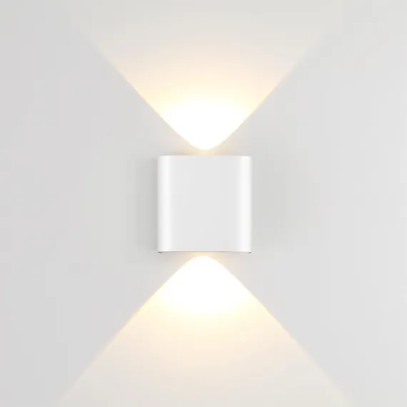 7192/2WL HIGHTECH ODL27 Настенный светильник белый/металл IP20 LED 2W 3000K 220V MAGNUM