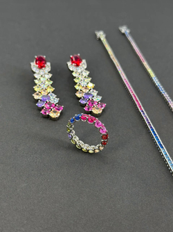 Серьги Louis Vuitton