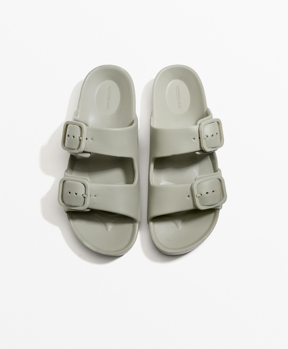 OYSHO Шлепанцы с пряжками, светлый хаки