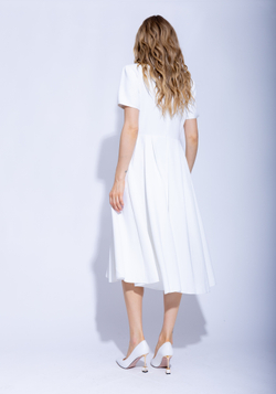 Женское белое летнее платье миди с коротким рукавом