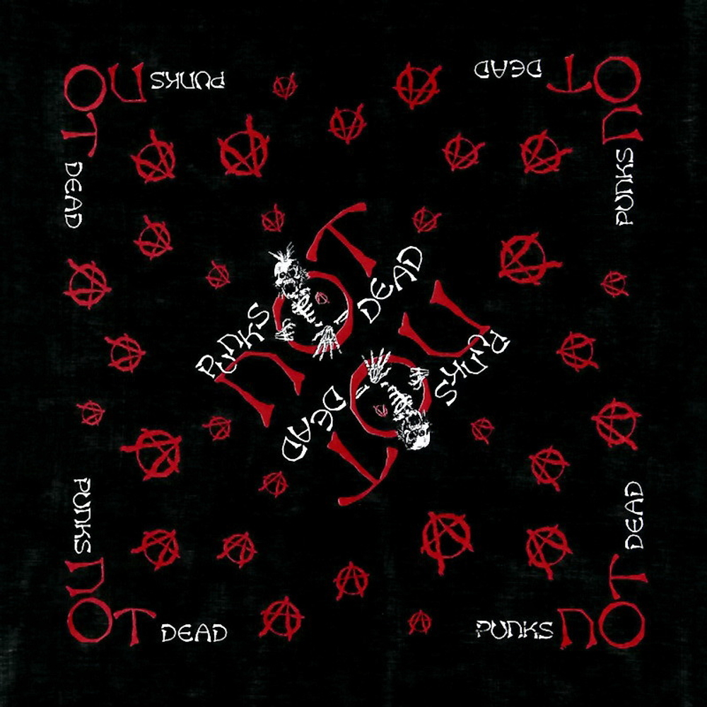 Бандана Punks not dead