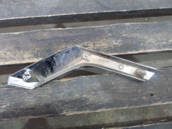 Накладка переднего бампера Pajero Sport 3 15-21 Б/У Оригинал 6407A153