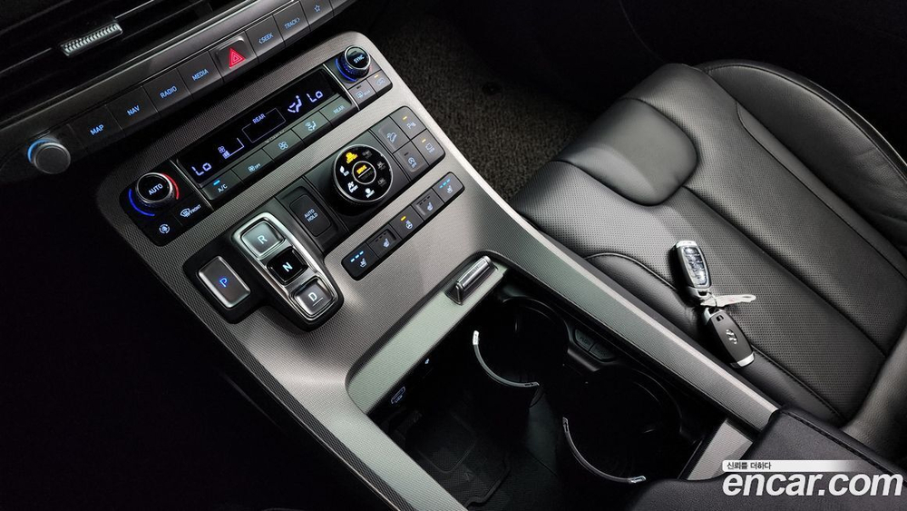 Hyundai Palisade Дизель 2.2 2WD (03.2020)