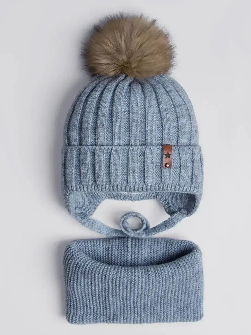 Шапка для мальчика зимняя и снуд