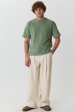 Футболка прямого кроя салатового цвета из махрового хлопка