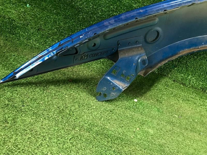 Крыло переднее правое Ford Mustang 6 Shelby (2014-2017)