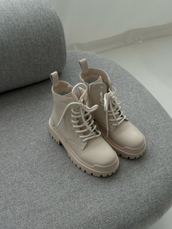 Ботинки из натуральной кожи