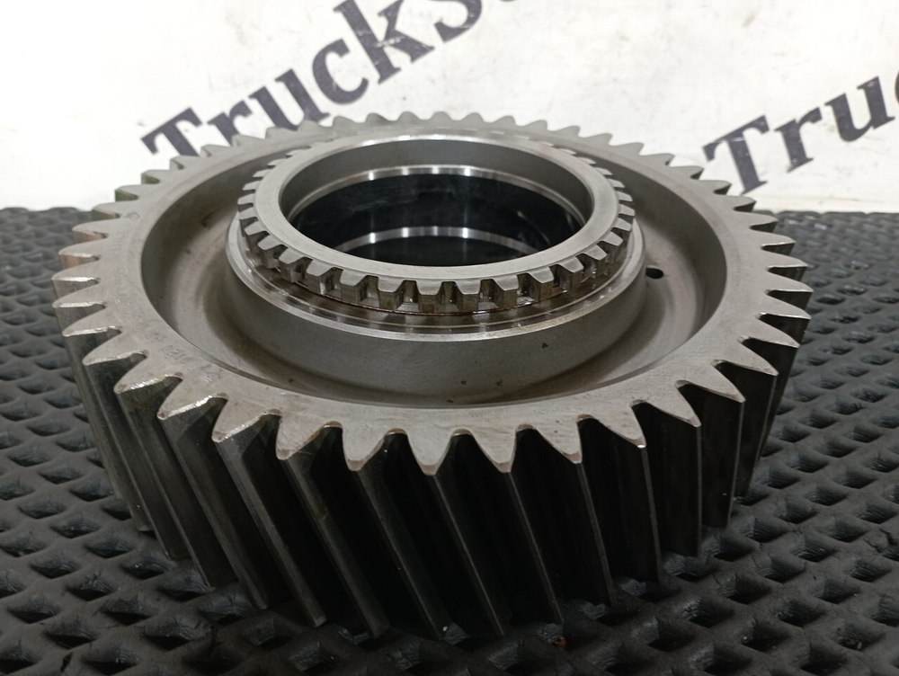 Шестерня вторичного вала КПП