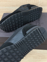 Кроссовки Valentino