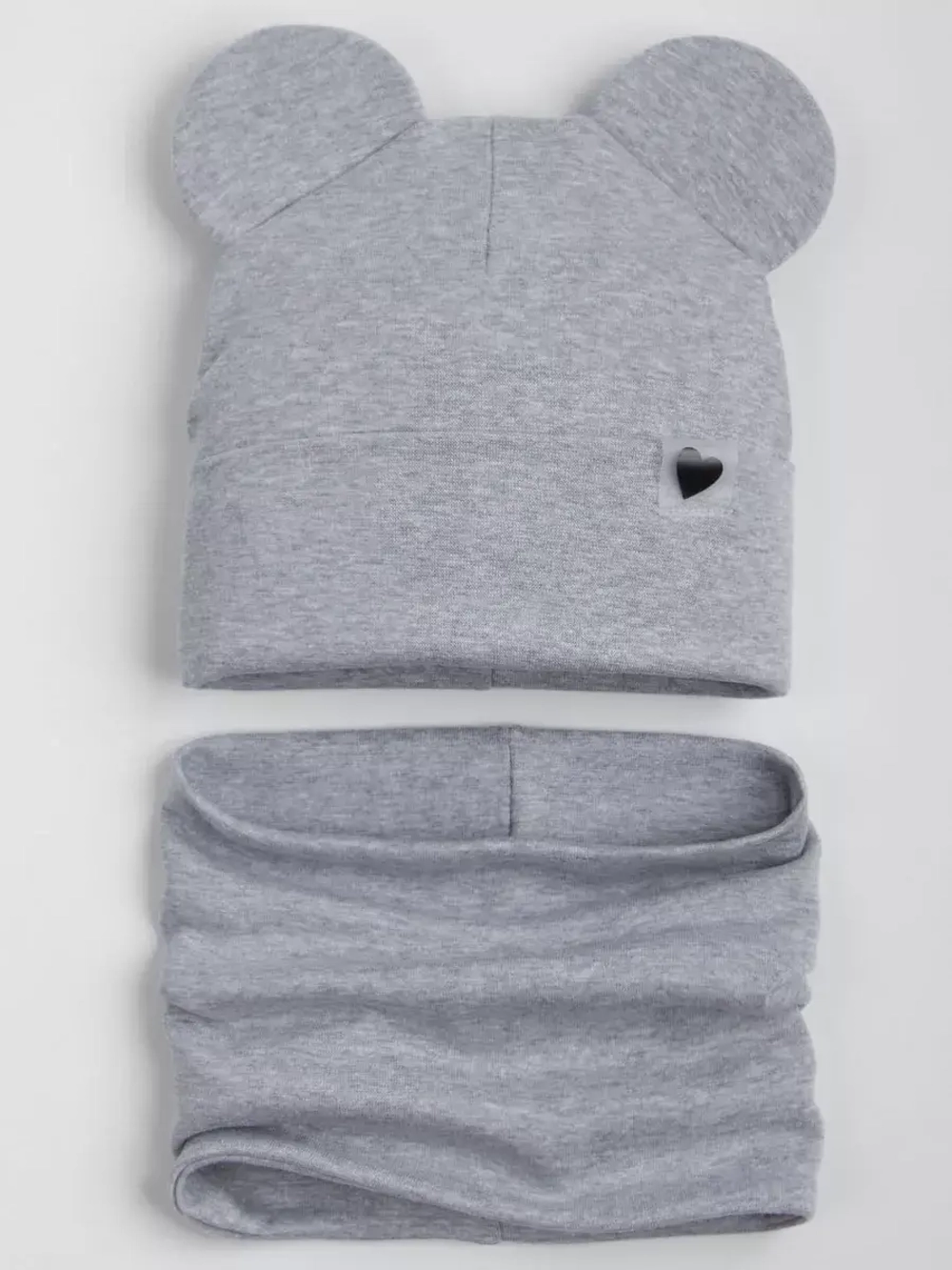 Шапка для девочки трикотажная и снуд