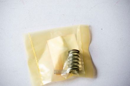 14751-KWN-900. SPRING, VALVE