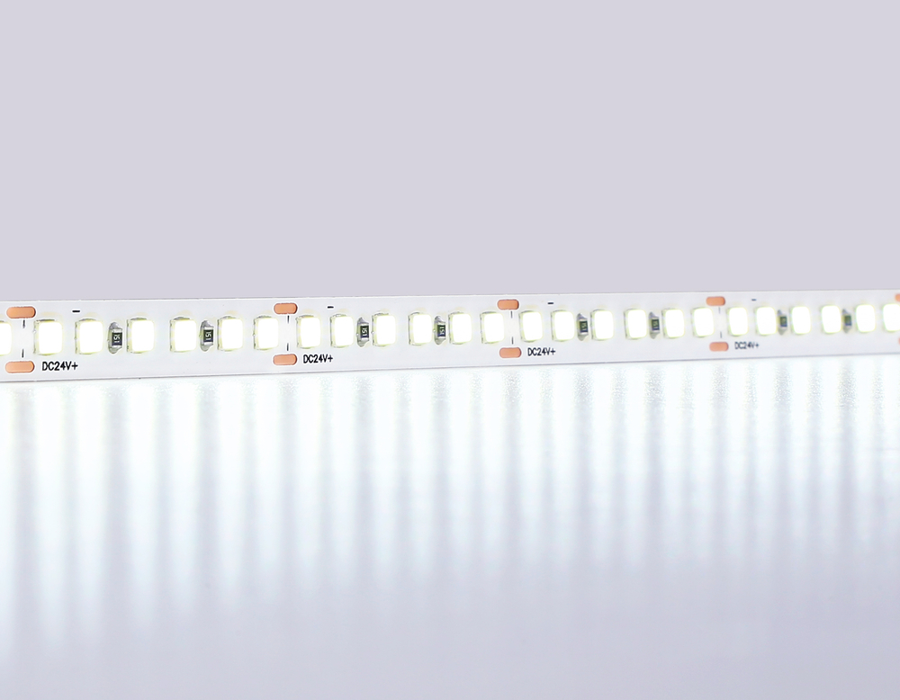GS3213 2835 180Led/ 14.4W m/ 24V IP20 6500K/ 5000*10*1.2mm (2 конт.)
