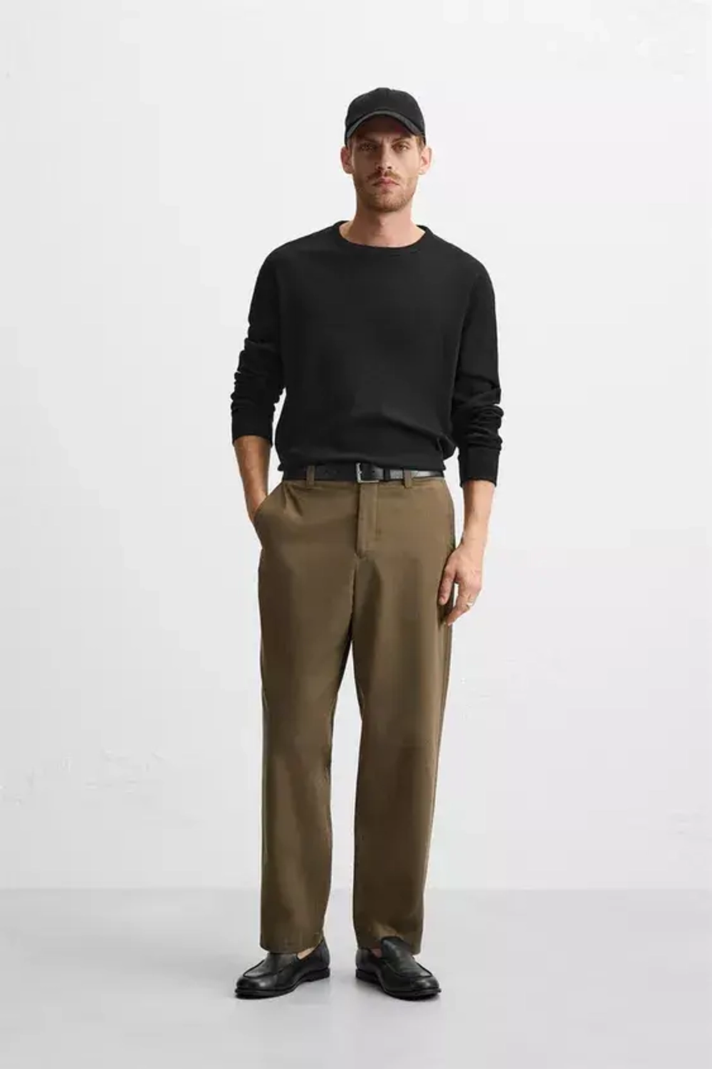 ZARA ФУТБОЛКА ИЗ РИФЛЕНОЙ ТКАНИ, ЧЕРНЫЙ