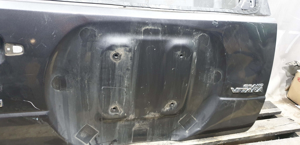 Крышка багажника Suzuki  Grand Vitara  Б/У Оригинал 6910065850
