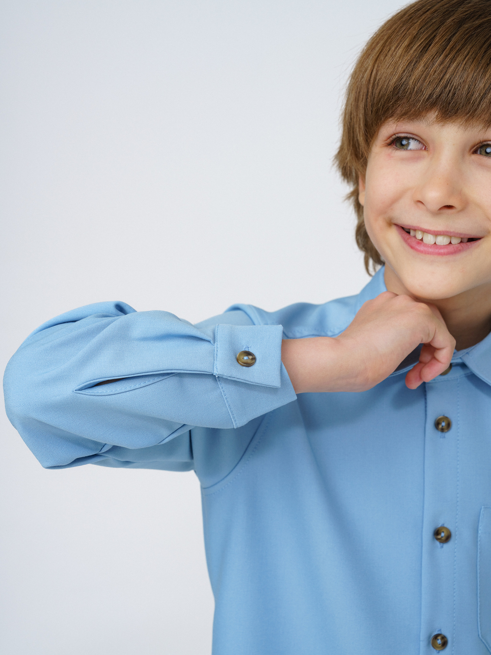 Костюм рубашка с брюками