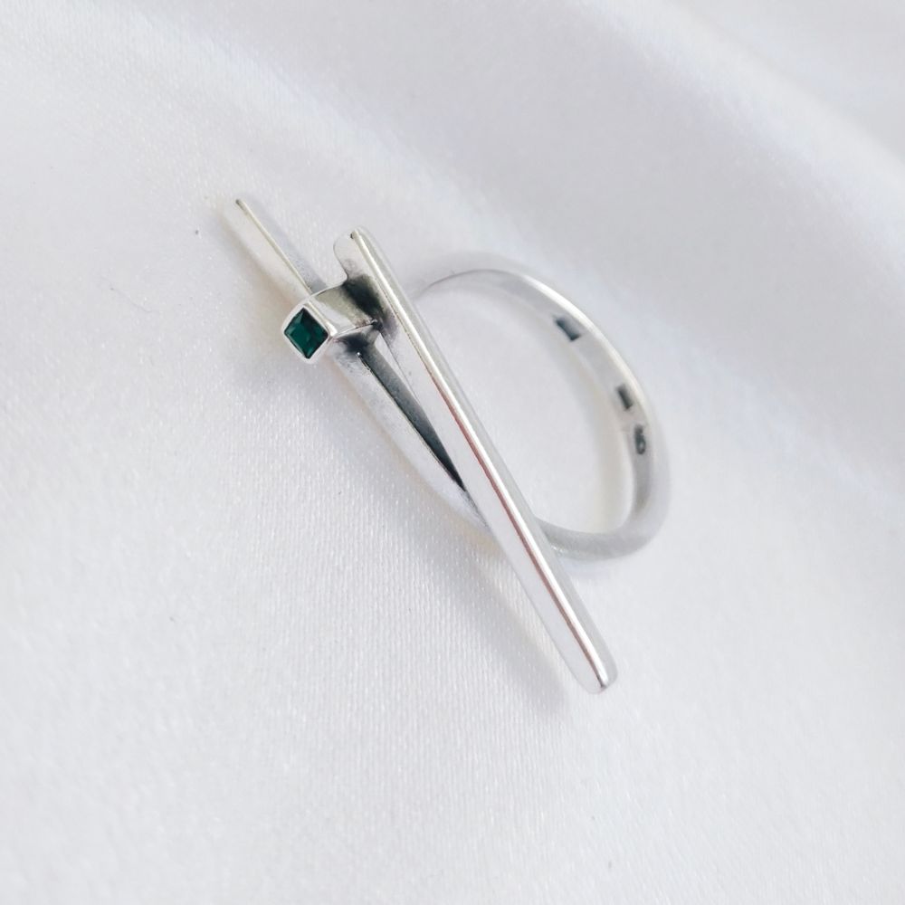 "Эрия" кольцо из коллекции "Линия судьбы" от Jenavi