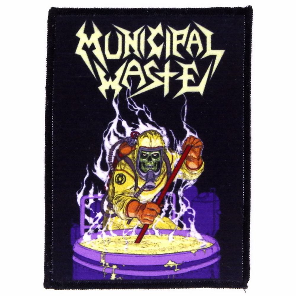 Нашивка Municipal Waste зомби-ядерщик (738)