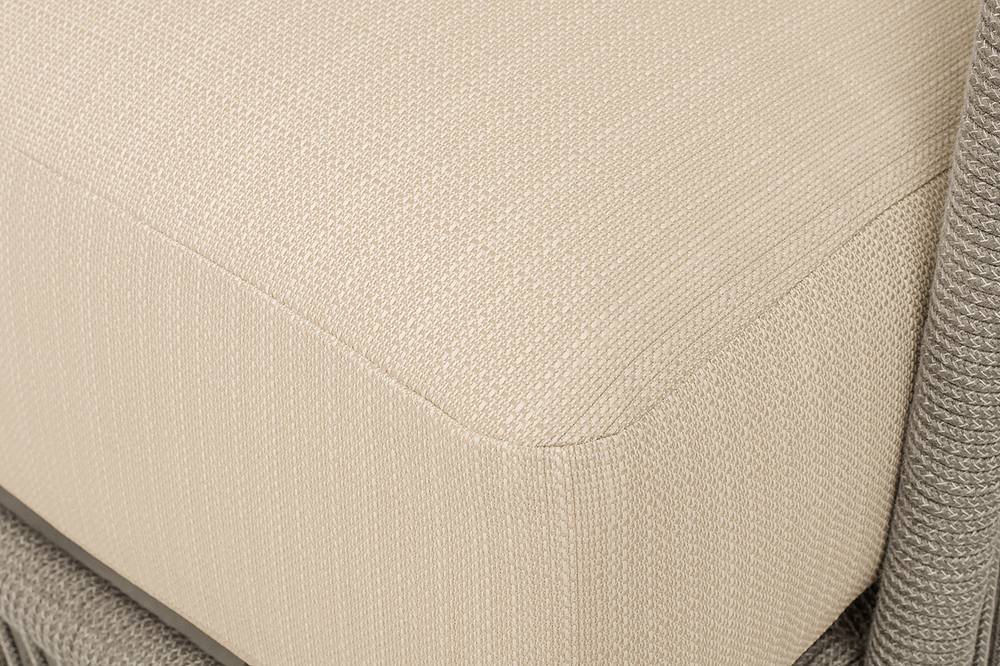 "Альбано" диван 3-местный плетеный из роупа, каркас алюминий светло-серый (RAL7035) муар, роуп серый меланж круглый, ткань Mossle светло-бежевая