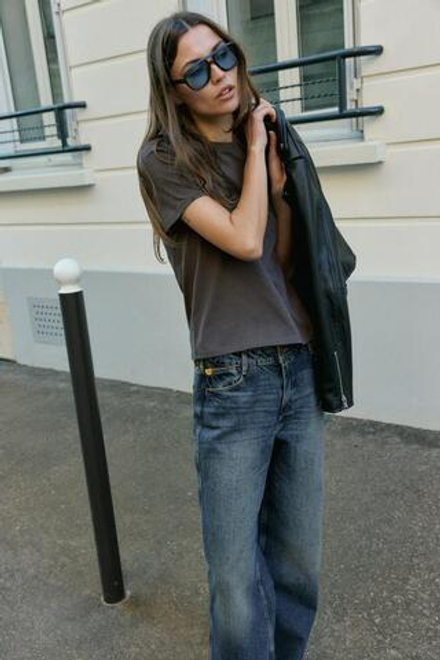 ZARA ХЛОПКОВАЯ ФУТБОЛКА В СТИЛЕ РУСТИК, УГОЛЬНЫЙ