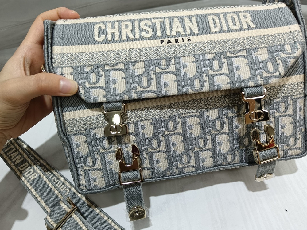 Christian Dior Diorcamp Bag 23 cm