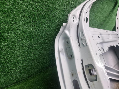 Дверь передняя правая Volvo XC70 2 (2007-2016)