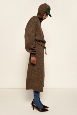 Джемпер с капюшоном 26.NP.4.CLO.04.13, коричневый