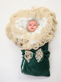 Конверт на выписку весна